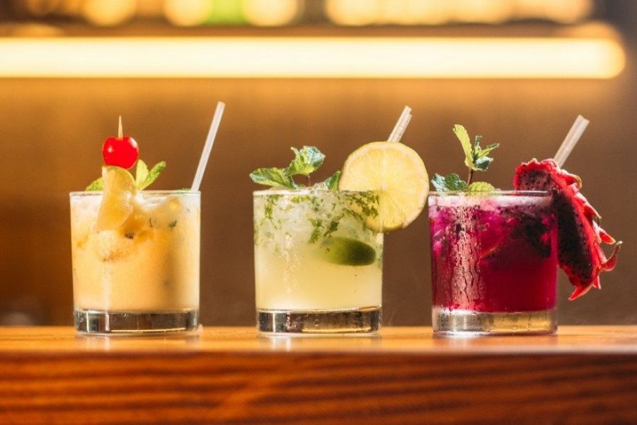 savourez de délicieux cocktails et des gin tonics à la casa valle de oro