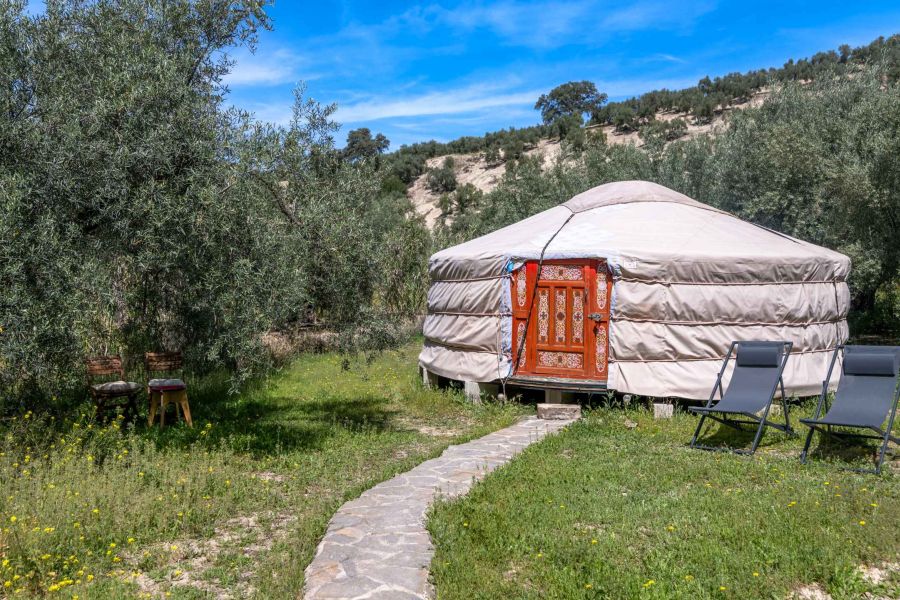 Yurt glamping accommodatie voor natuurliefhebbers bij Casa Valle de Oro, Andalusië